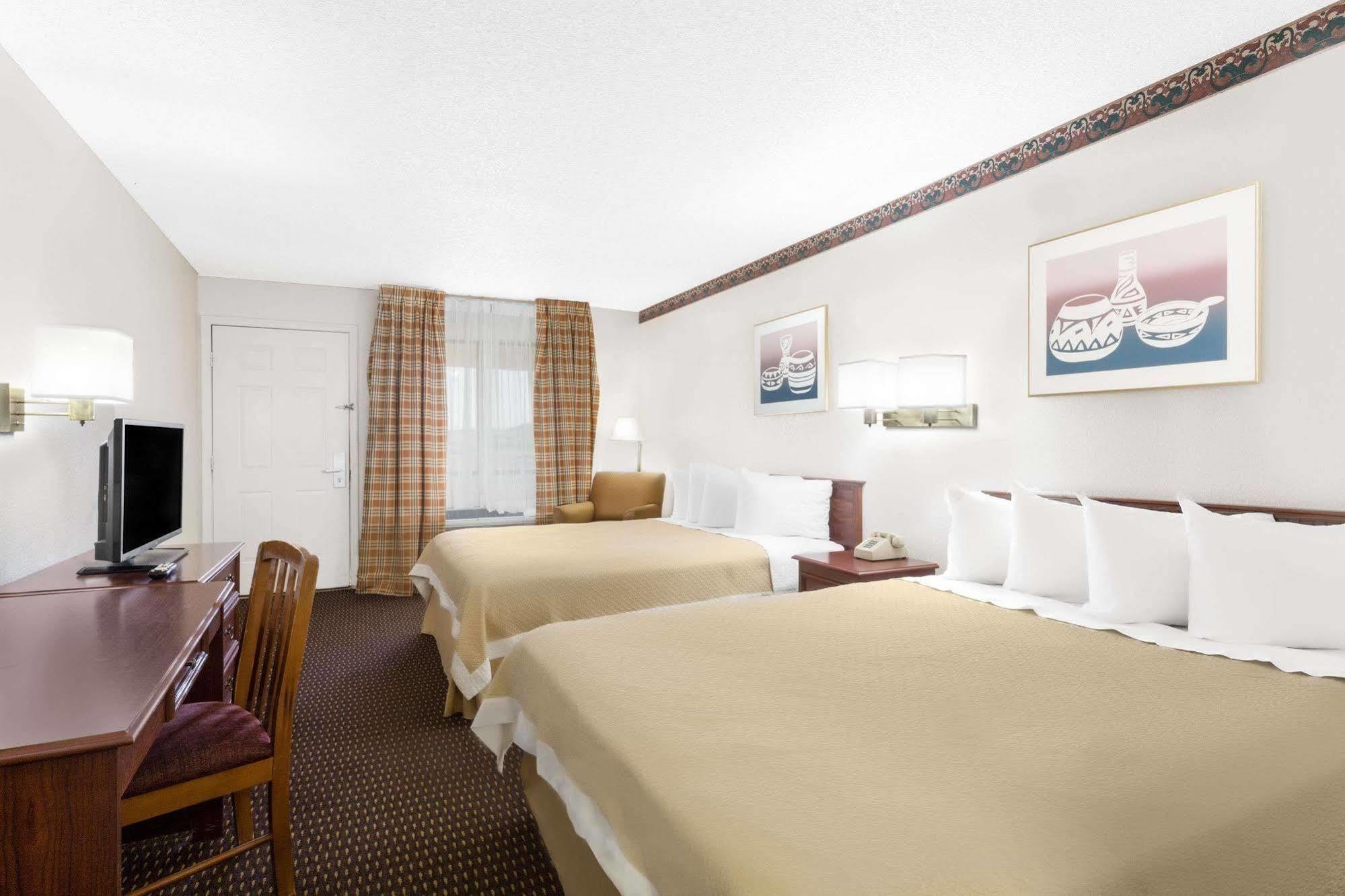 Days Inn By Wyndham Kingman East Kültér fotó